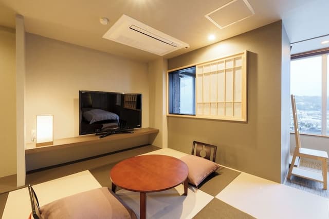 [River View] Premium Japanese Western Style Room 701, with Hot Spring / Semi-Open-air Bath