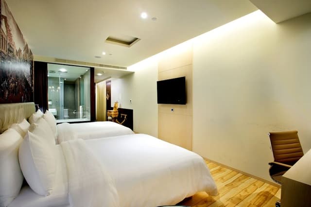 Deluxe Quadruple Room