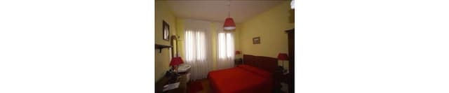Double Room, Shared Bathroom (sink in room)