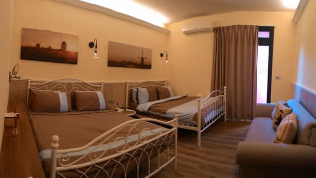 Country Quadruple Room