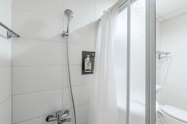 Twin Room, Balcony