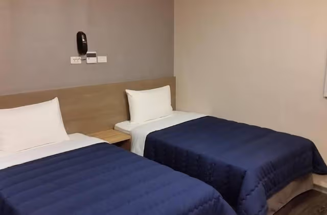 Standard Twin Room, No Windows