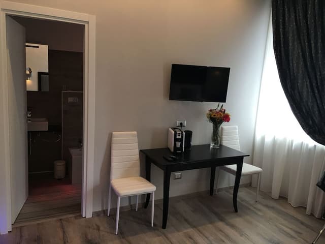 Junior Suite, Jetted Tub