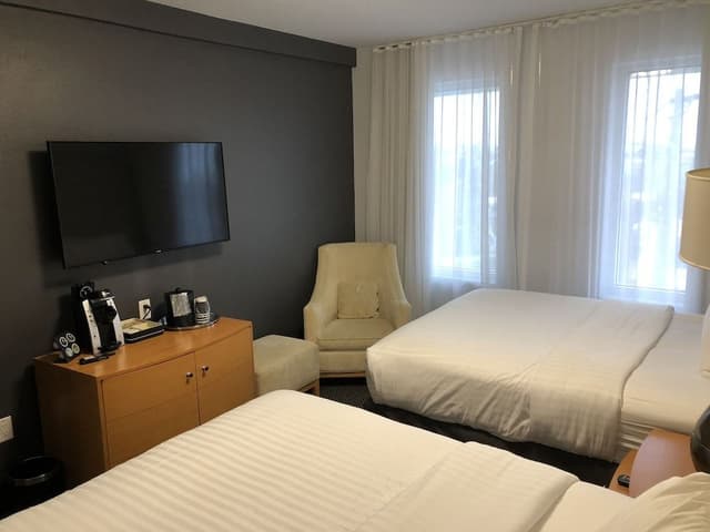 Standard Room, 2 Queen Beds (Two Queen Beds)