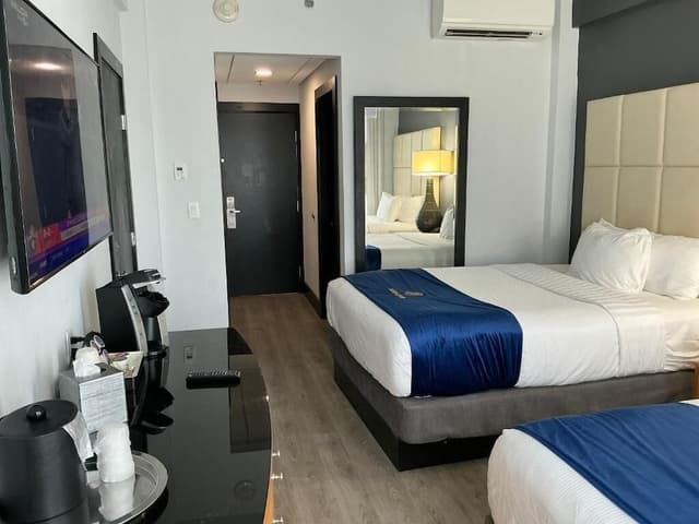 Standard Room, 2 Queen Beds (Two Queen Beds)