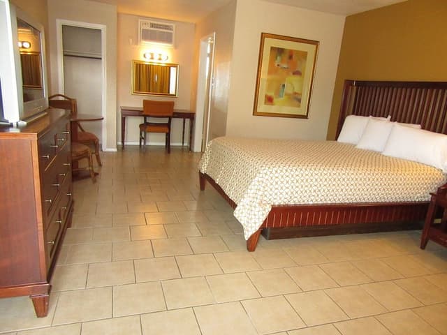 Room, 1 Queen Bed, Smoking