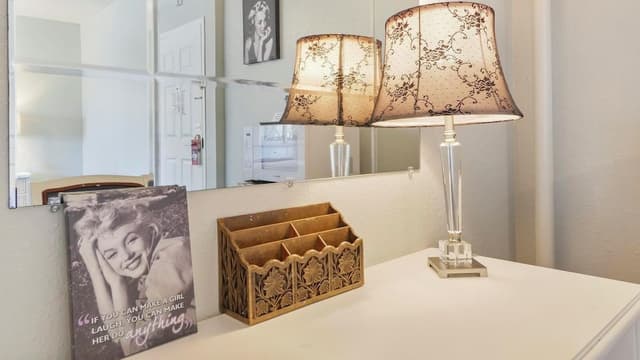 Signature Room