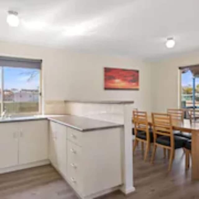 Superior 3 Bedroom Cabin