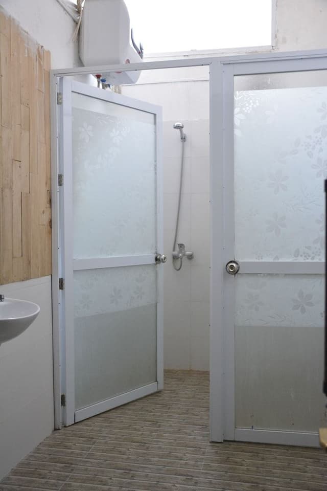 Superior Shared Dormitory, Women only, 2 Bathrooms