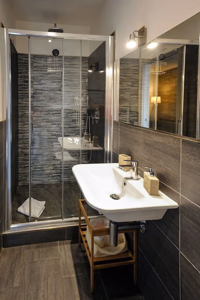 Superior Quadruple Room, 1 Bedroom, Private Bathroom, City View