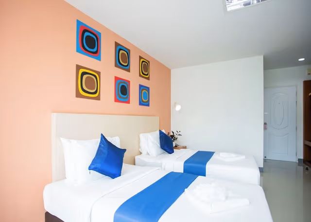 Deluxe Twin Room