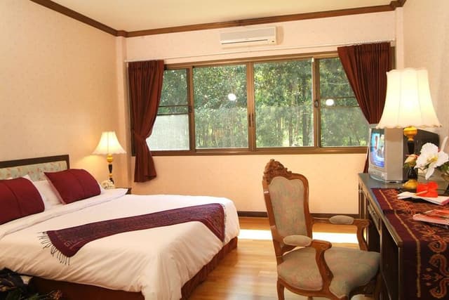 Standard Room - Sineenart Building