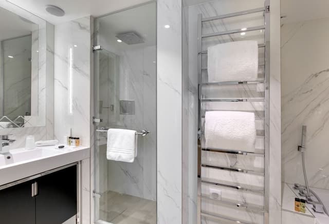 Classic Double Room, City View