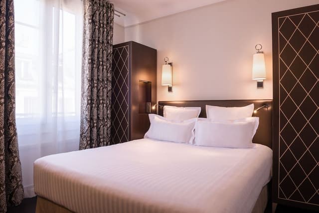Classic Double Room