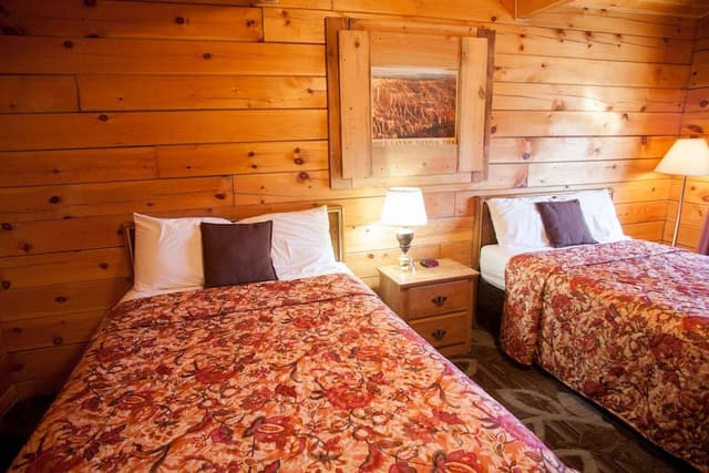 Standard Cabin, 2 Double Beds