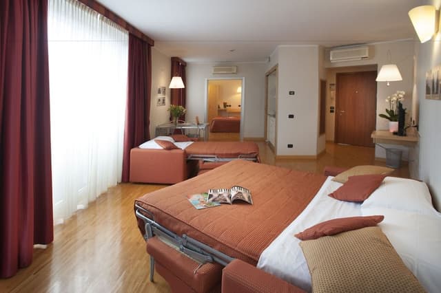 Suite, Terrace