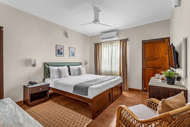 Deluxe Room, Balcony