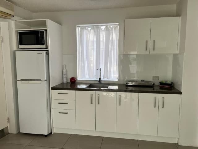 Deluxe Studio Suite