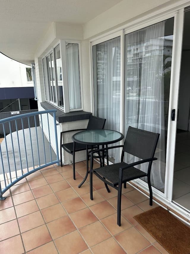 Deluxe One Bedroom Apartment