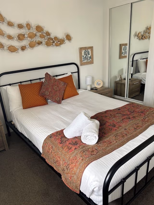Deluxe Studio Suite