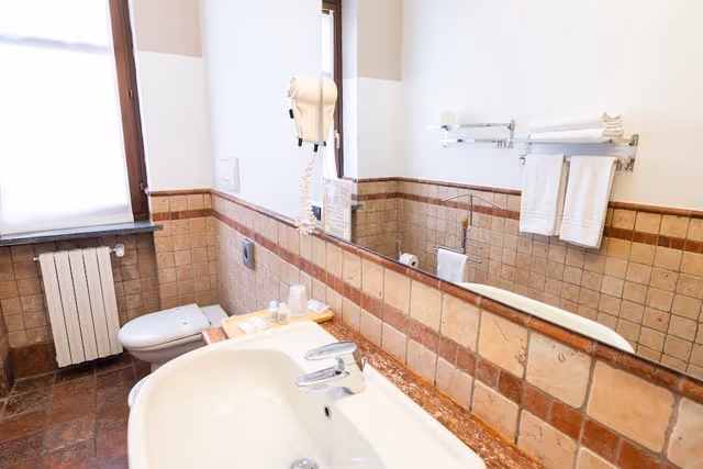 Business Double or Twin Room, 1 Bedroom, Hill View