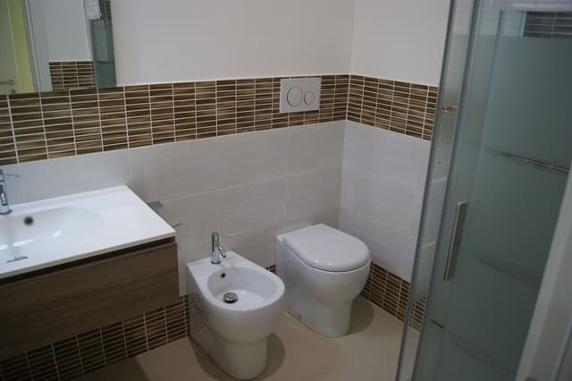 Basic Single Room, Ground Floor