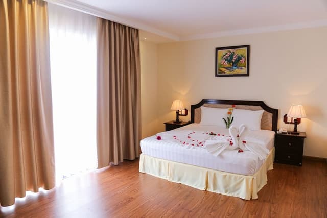 Deluxe Balcony Room