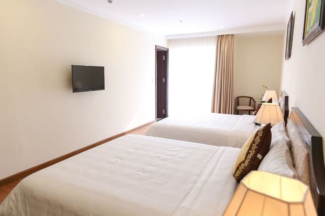 Deluxe Family Room