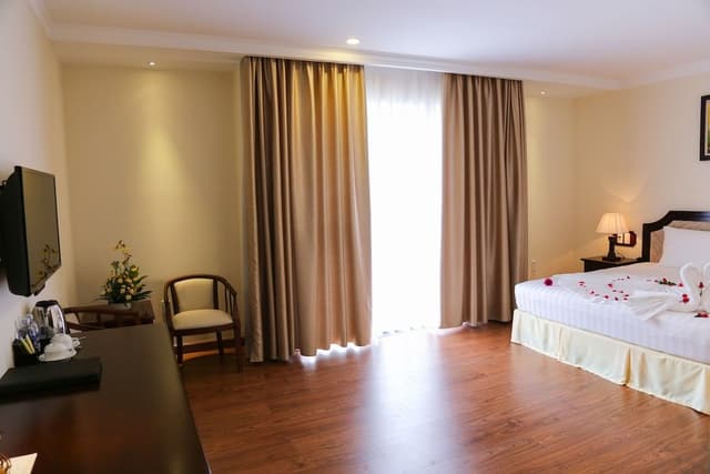Deluxe Balcony Room