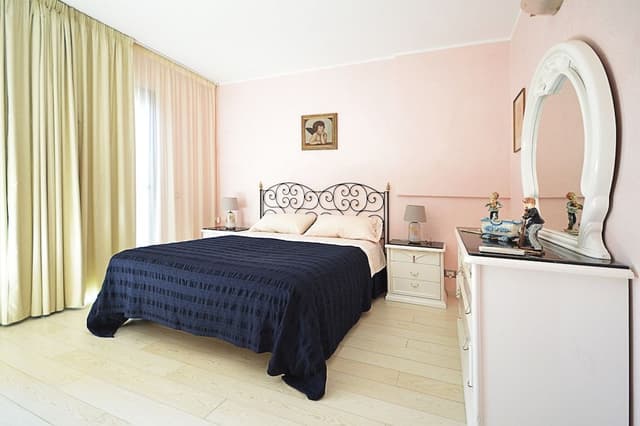 Deluxe Suite, 1 Double Bed, Sea View