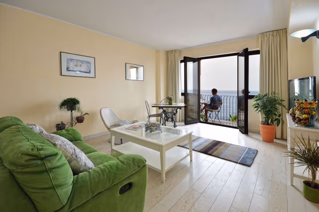 Deluxe Suite, 1 Double Bed, Sea View
