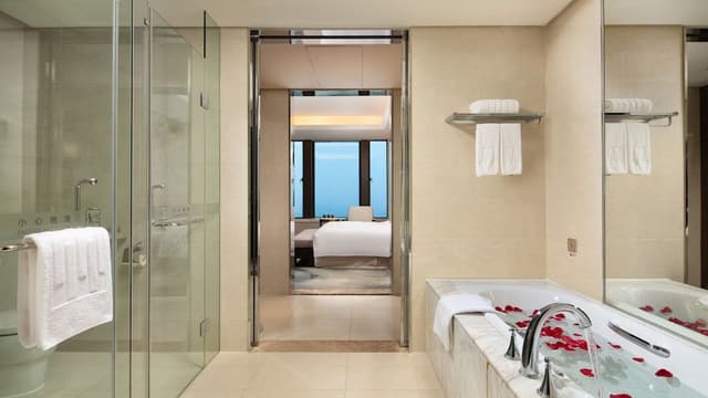 Exclusive Suite