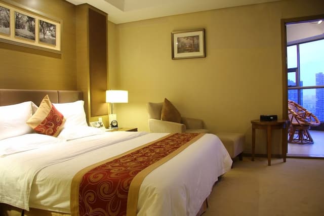 Executive View Room