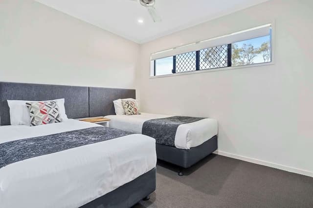 Room, Multiple Beds, Non Smoking (Efficiency)