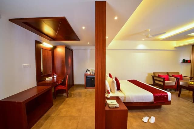 Deluxe King Room