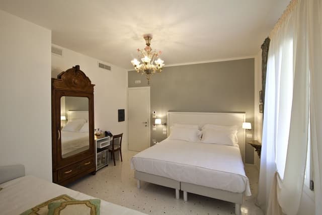 Double Room Single Use