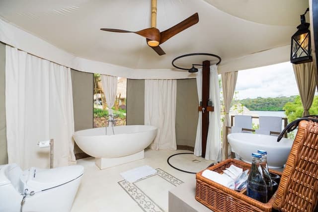 Two Bedroom Cliff Tent Villa