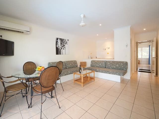 One Bedroom Apartment
