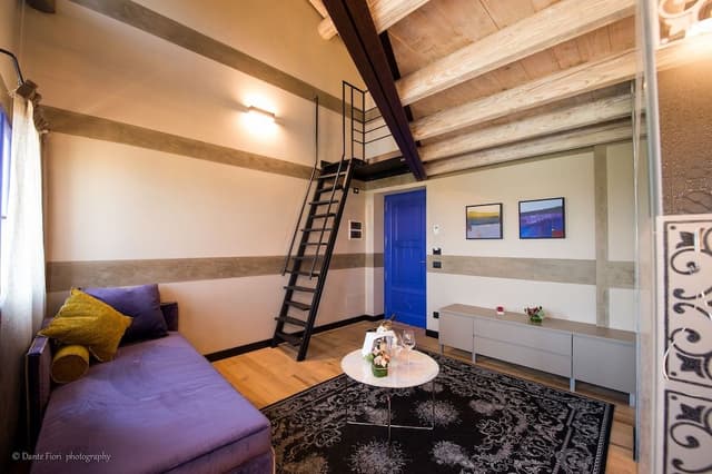 Suite, Pool View, Mezzanine