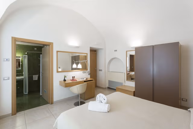 Classic Double Room