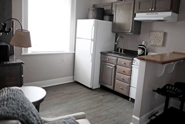 Room, 1 Queen Bed (The Sebastian)