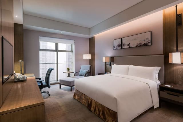 KING EXECUTIVE ROOM WITH LOUNGE ACCESS