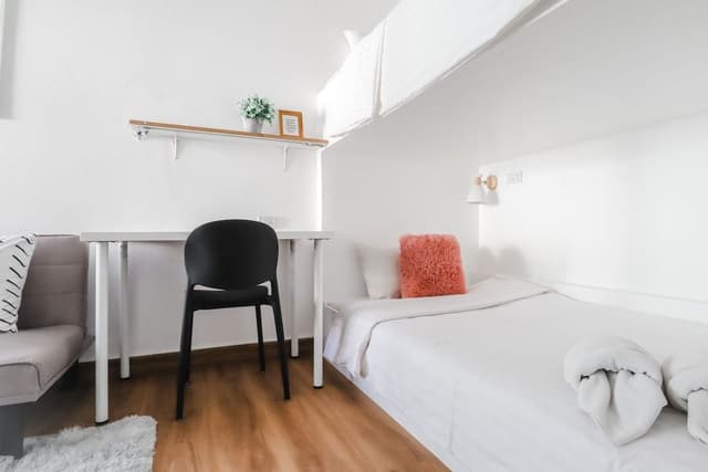 Business Twin Room, Non Smoking, Garden View