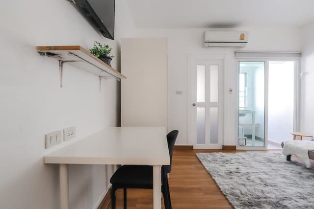 Business Twin Room, Non Smoking, Garden View
