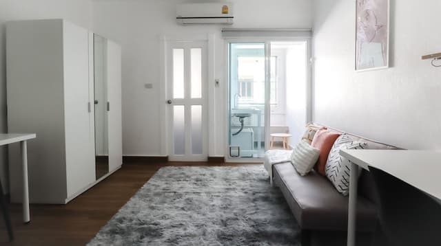 Business Twin Room, Non Smoking, Garden View