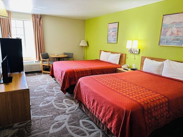 Deluxe Room, 2 Queen Beds