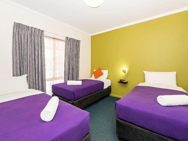 Standard Queen Room