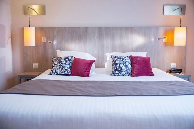 Classic Room, 1 King Bed