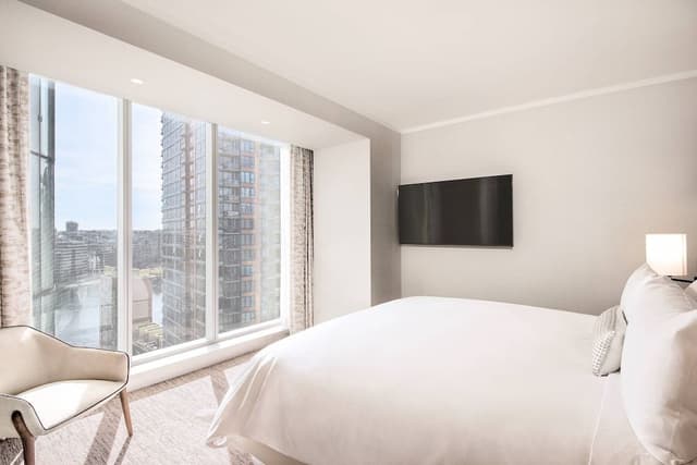 Junior Suite, 1 King Bed