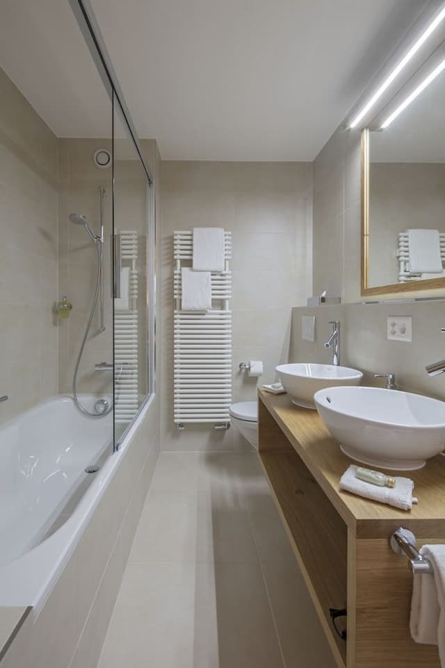 Basic Double Room